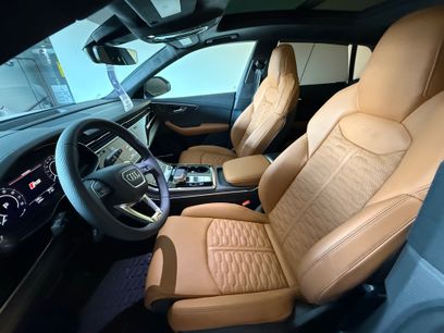 Used 2024 Audi RS Q8