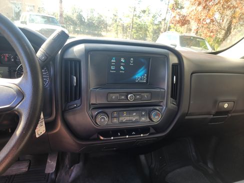 Used 2018 Chevrolet Silverado 1500 W/T w/ WT Fleet Convenience Package image 11