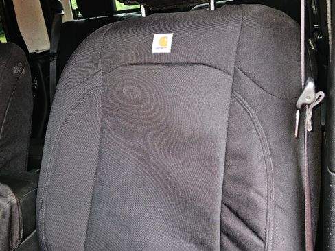 Used 2022 Jeep Gladiator Rubicon w/ Dual Top Group image 9