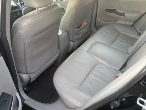 Used 2012 Honda Civic EX-L image 2