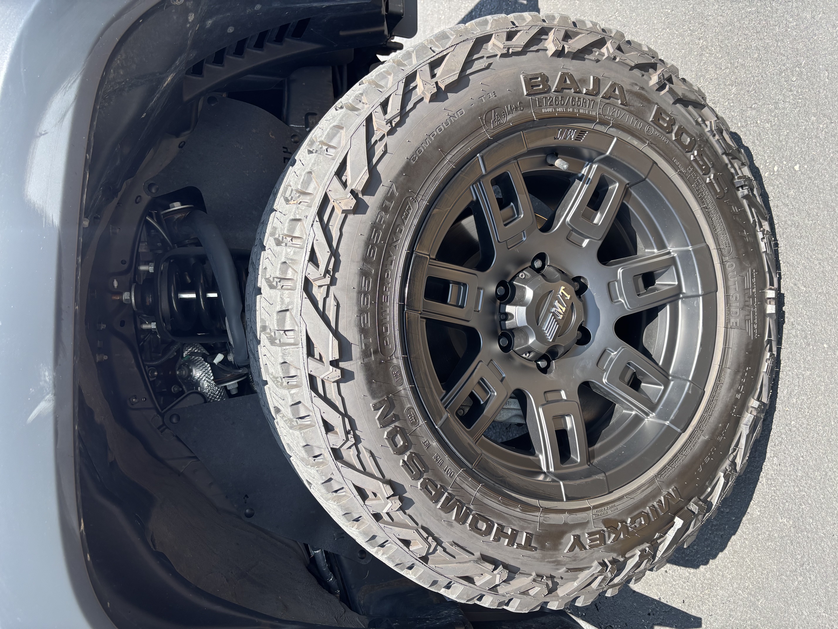Used 2021 Toyota Tacoma TRD Off-Road AWD/4WD image 9