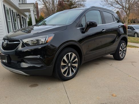 Used 2022 Buick Encore Preferred w/ Safety Package II image 1