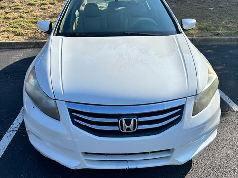 Used 2011 Honda Accord EX-L image 1