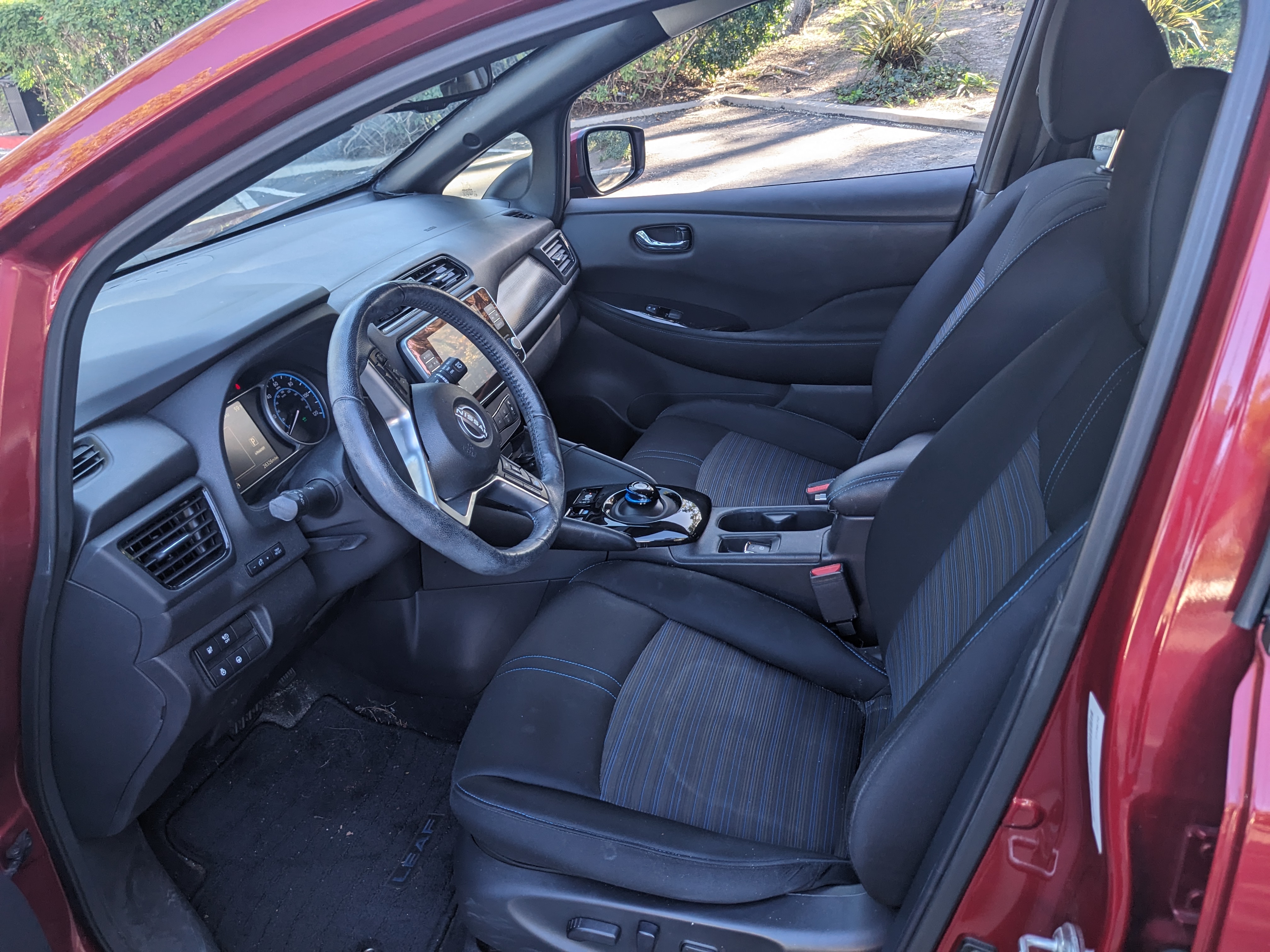 Used 2023 Nissan Leaf SV Plus FWD image 6
