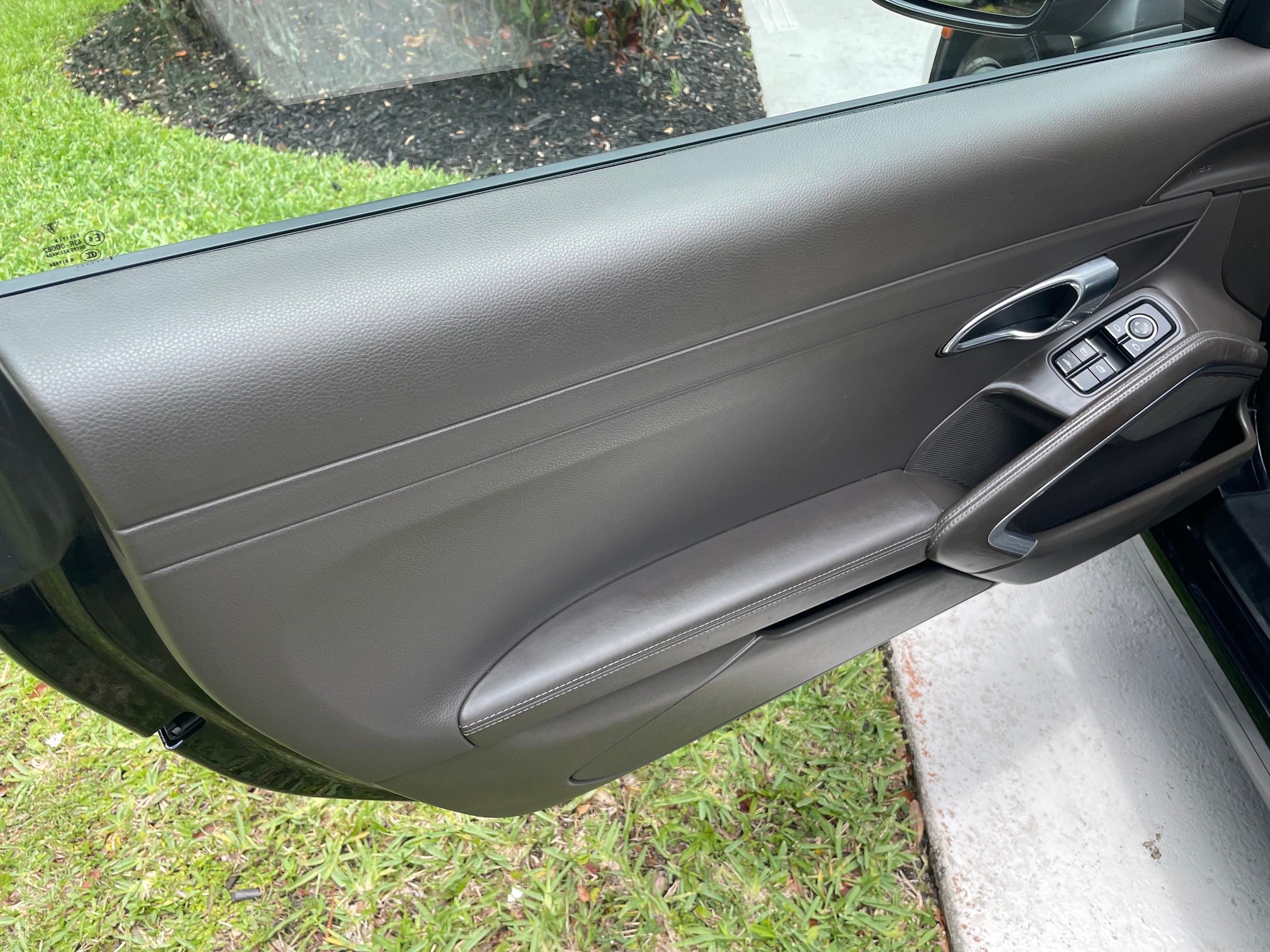 Used 2017 Porsche 911 Carrera image 17