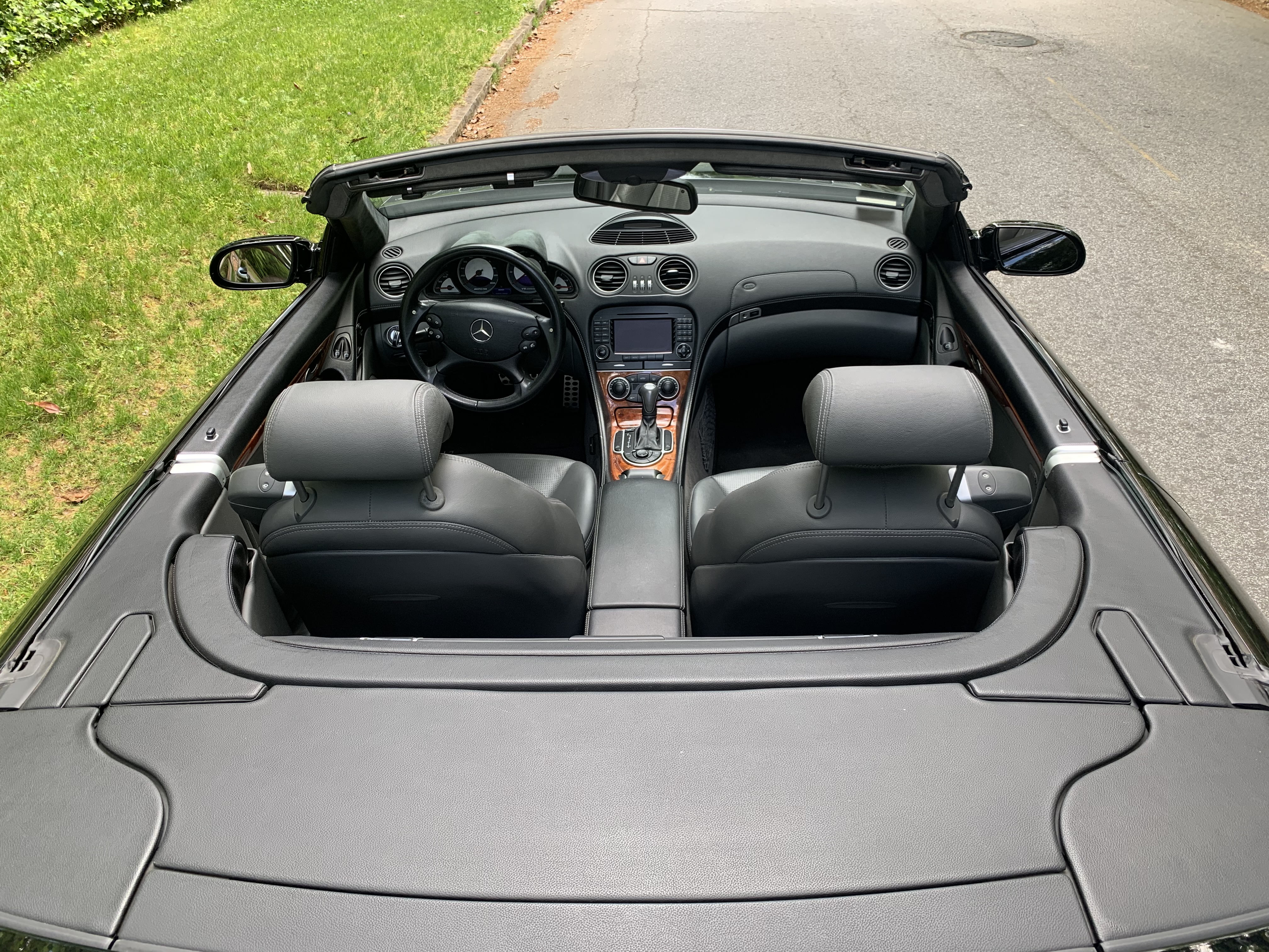 Used 2005 Mercedes-Benz SL 55 AMG image 8