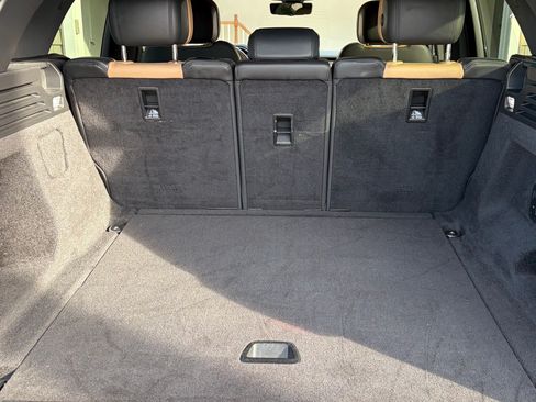 Used 2023 Land Rover Range Rover Sport SE Dynamic image 13