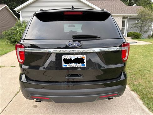Used 2017 Ford Explorer FWD image 6
