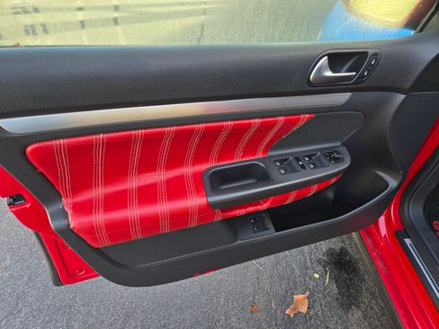 Used 2007 Volkswagen GTI 2.0T Hatchback Sedan 4D image 11