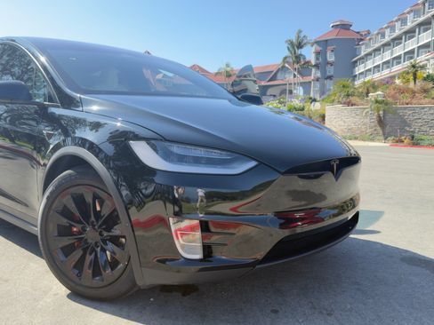 Used 2021 Tesla Model X Long Range AWD/4WD image 11