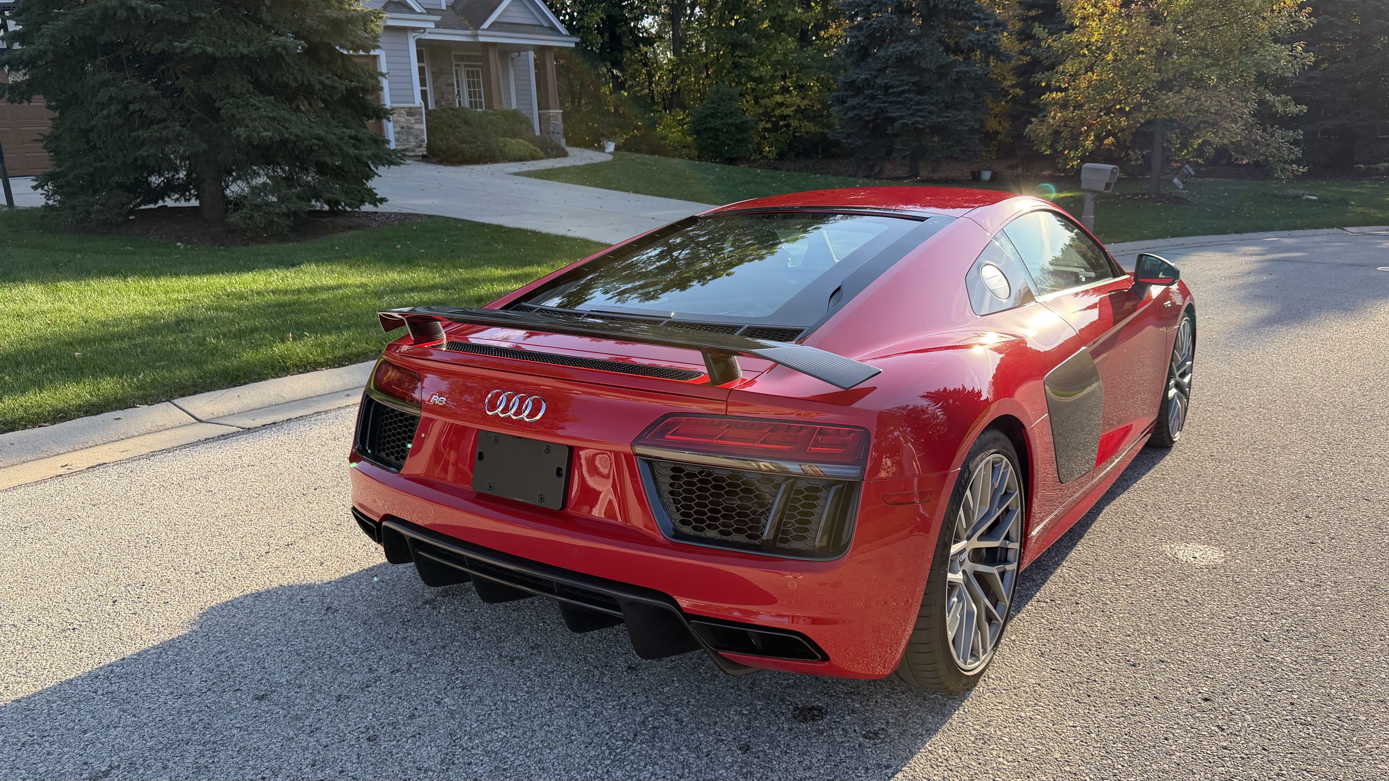 Used 2017 Audi R8 V10 plus AWD/4WD image 6