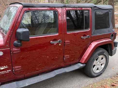 Used 2007 Jeep Wrangler Unlimited Sahara image 5