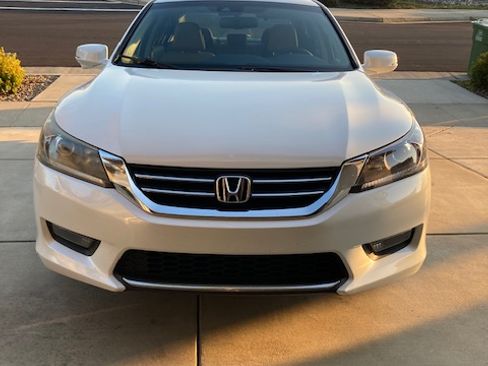 Used 2015 Honda Accord EX-L image 10
