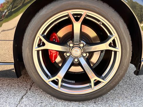 Used 2013 Nissan 370Z NISMO w/ Bose Pkg image 16