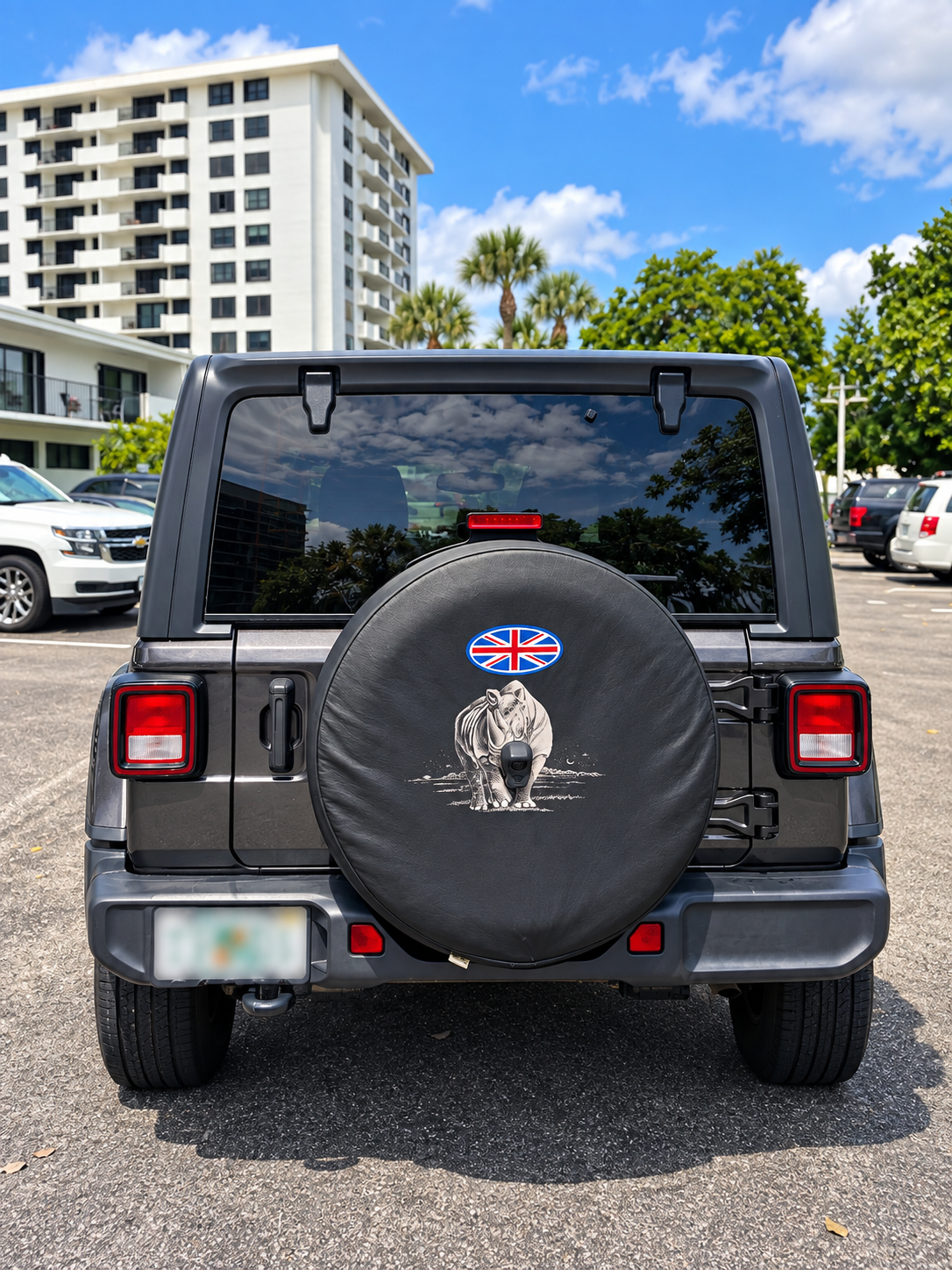 Used 2021 Jeep Wrangler Unlimited Sahara AWD/4WD image 5