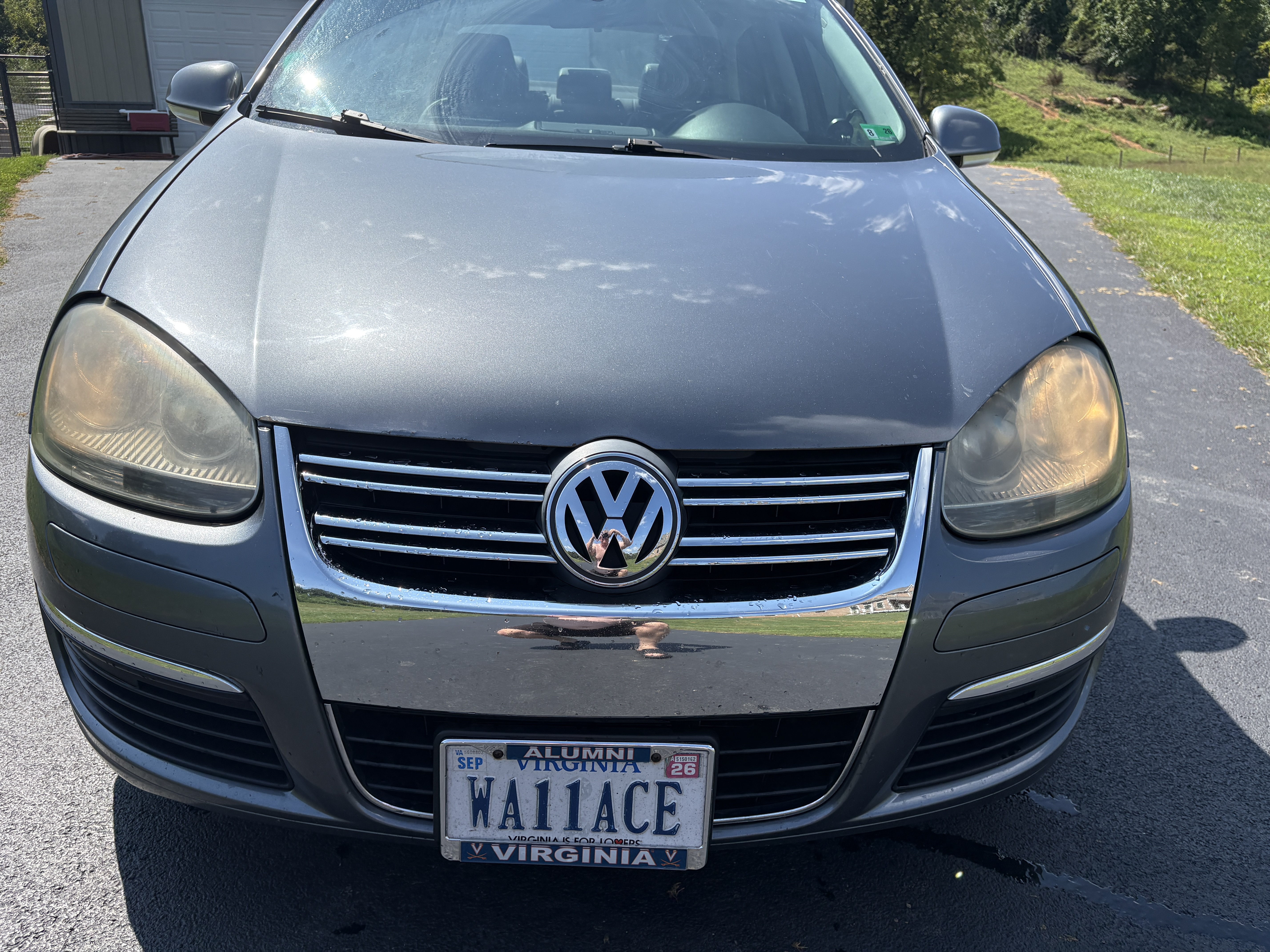 Used 2010 Volkswagen Jetta TDI FWD image 4