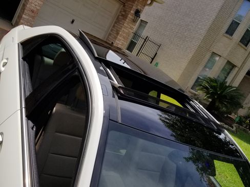 Used 2011 Mercedes-Benz E 350 E 350 Sedan 4D image 15