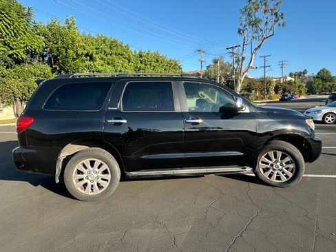 Used 2012 Toyota Sequoia Platinum image 9