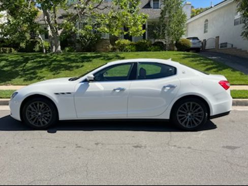 Used 2017 Maserati Ghibli image 4