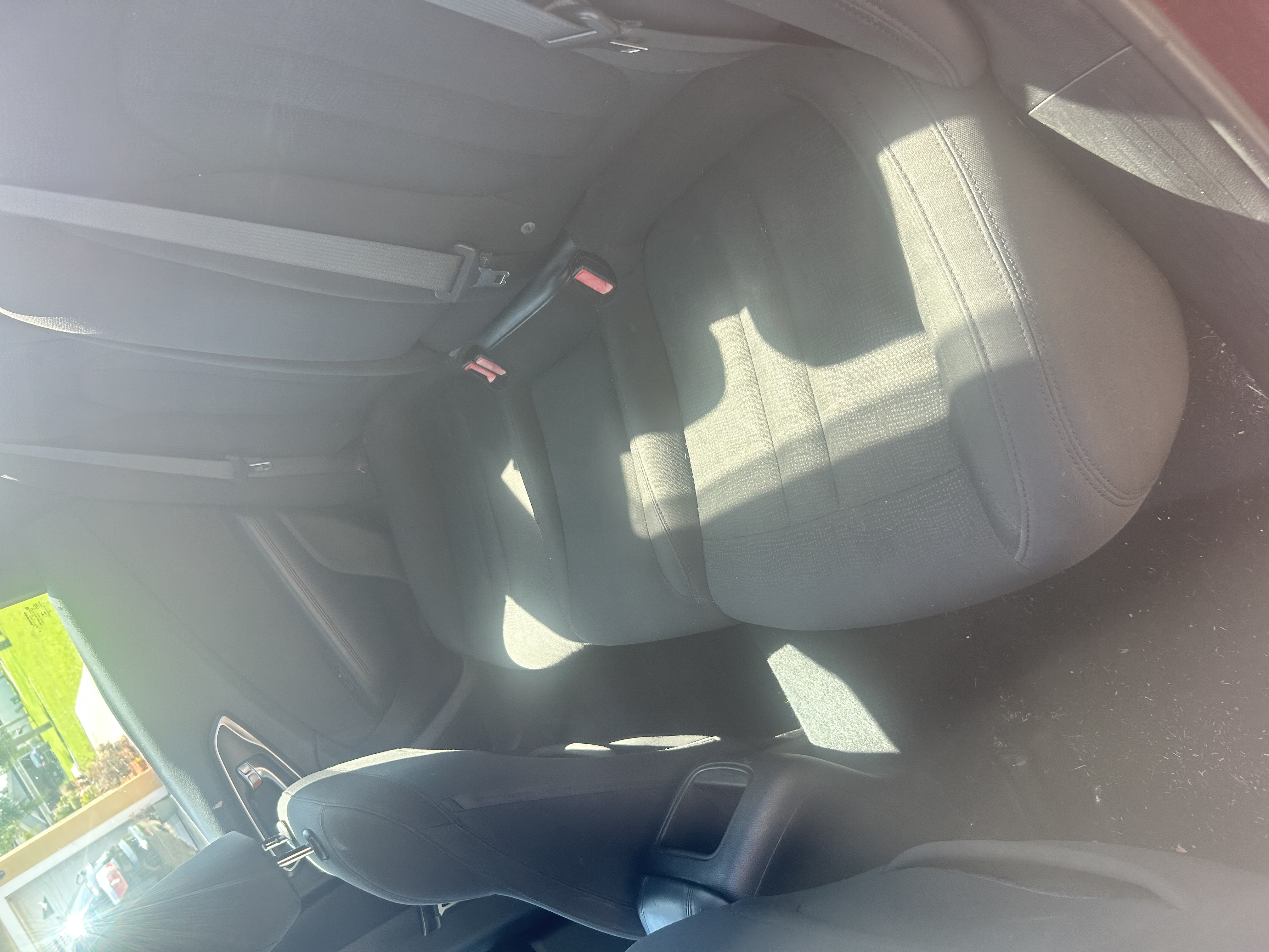 Used 2015 Chrysler 200 Limited FWD image 6