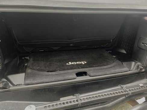 Used 2013 Jeep Wrangler Sport image 14