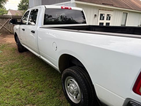 Used 2021 RAM 2500 Tradesman RWD image 8
