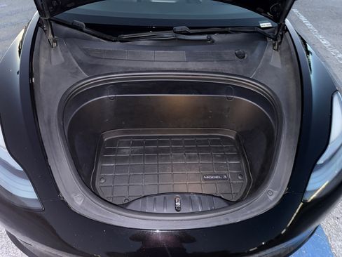 Used 2018 Tesla Model 3 Long Range RWD image 21