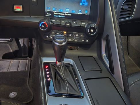 Used 2018 Chevrolet Corvette Stingray Z51 Coupe 2D image 5