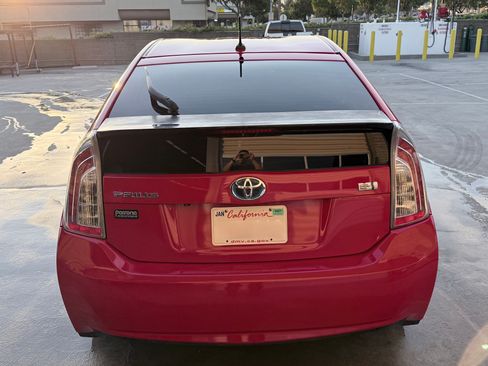 Used 2015 Toyota Prius Persona Series image 16