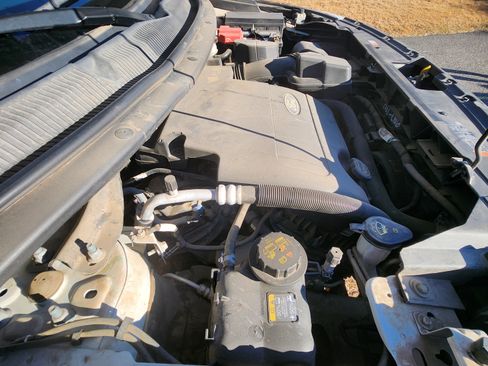 Used 2015 Ford Explorer FWD image 6