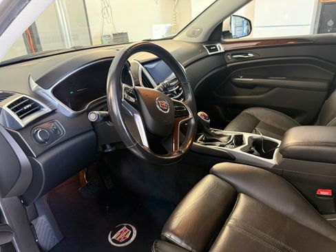 Used 2014 Cadillac SRX Luxury w/ Driver Assist Package image 6