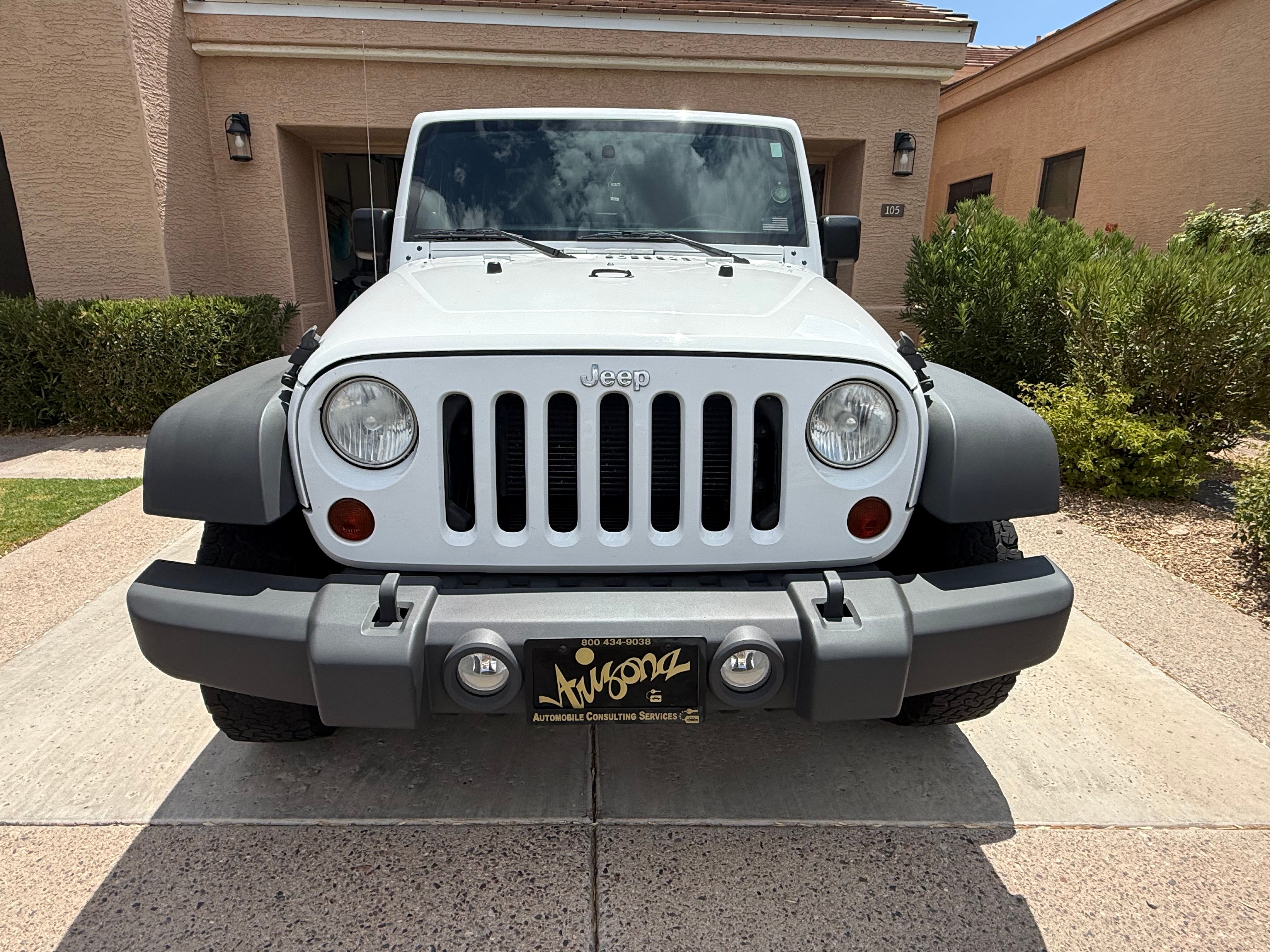 Used 2012 Jeep Wrangler Sport w/ Connectivity Group AWD/4WD image 5