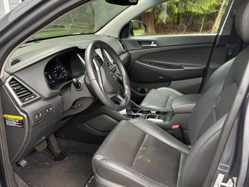 Used 2017 Hyundai Tucson Limited w/ Cargo Package image 12