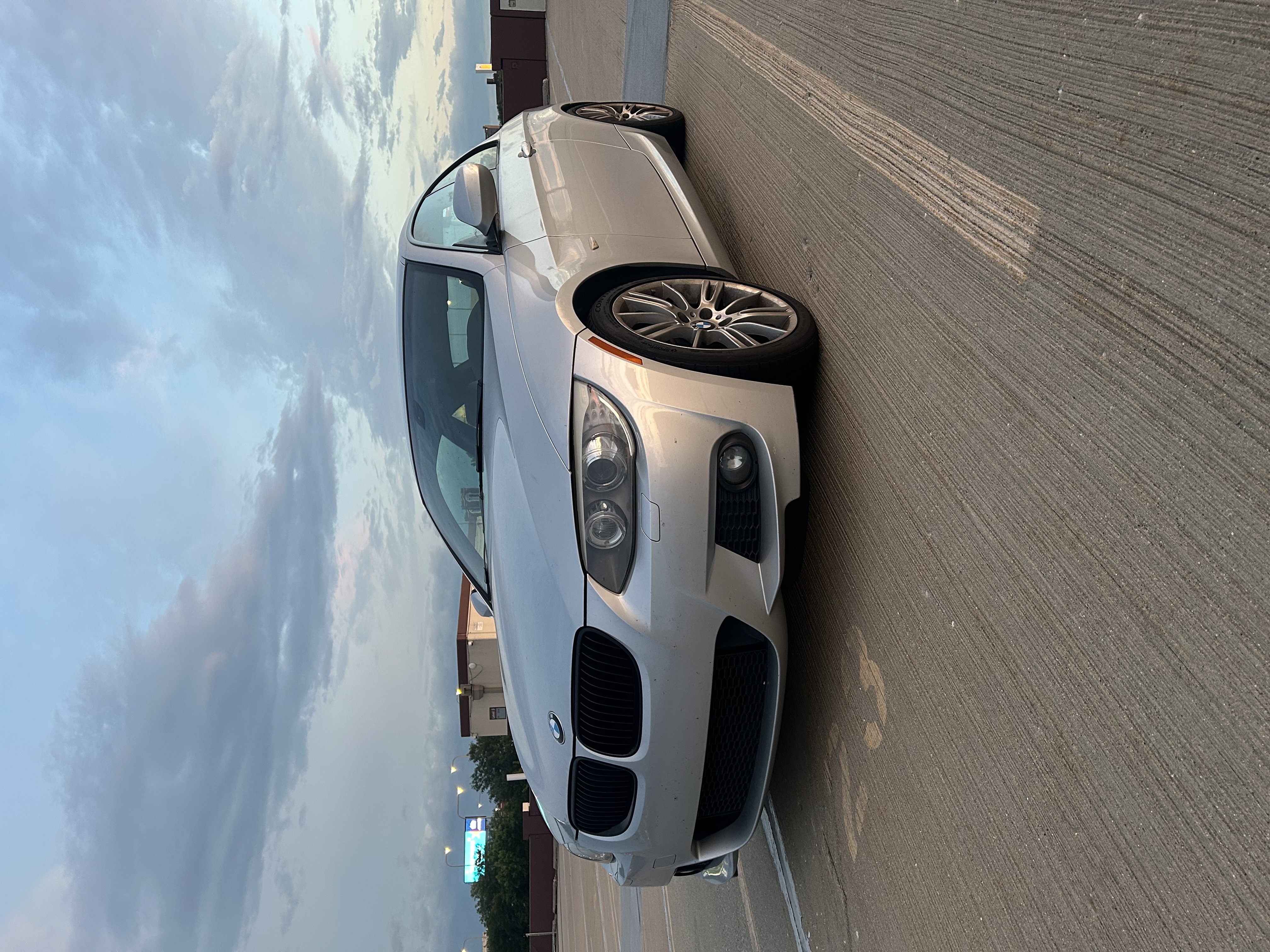 Used 2011 BMW 335i Coupe RWD image 1