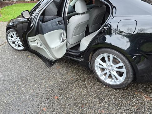 Used 2007 Lexus IS 350 image 6