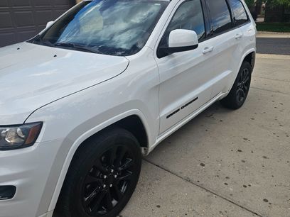 Used 2018 Jeep Grand Cherokee Altitude