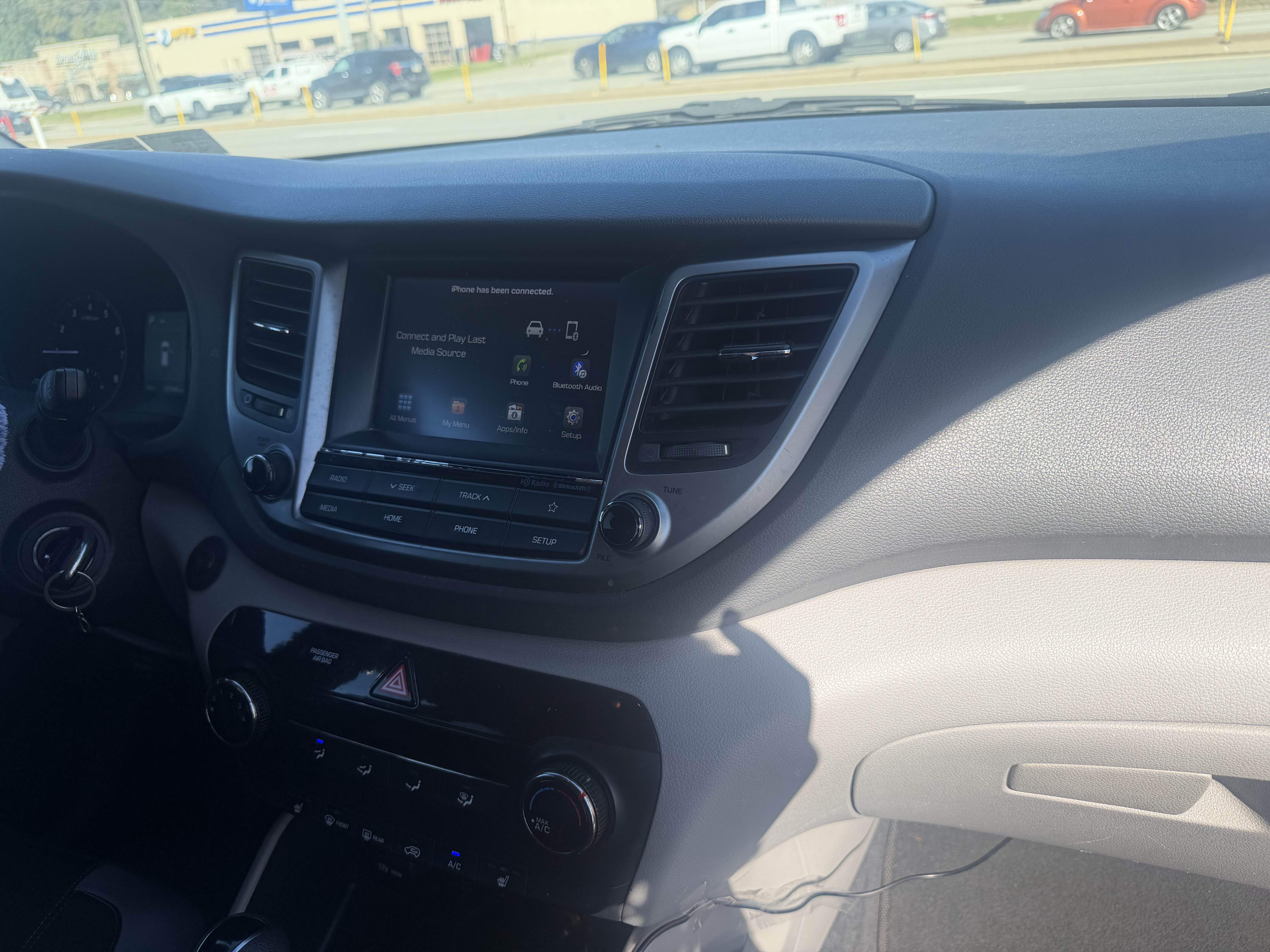 Used 2018 Hyundai Tucson SEL AWD/4WD image 11