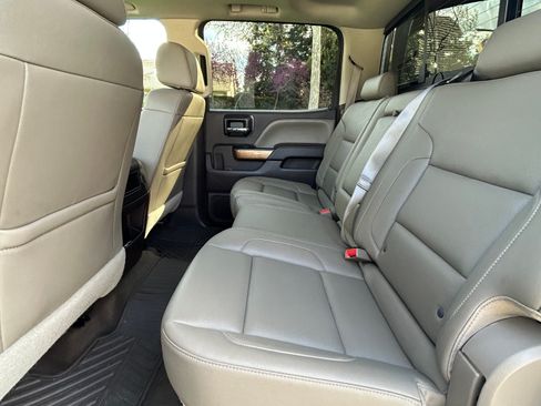 Used 2016 Chevrolet Silverado 1500 LTZ w/ LTZ Plus Package image 4