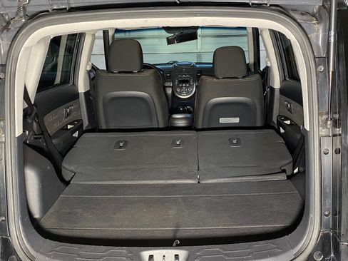 Used 2012 Kia Soul + image 17
