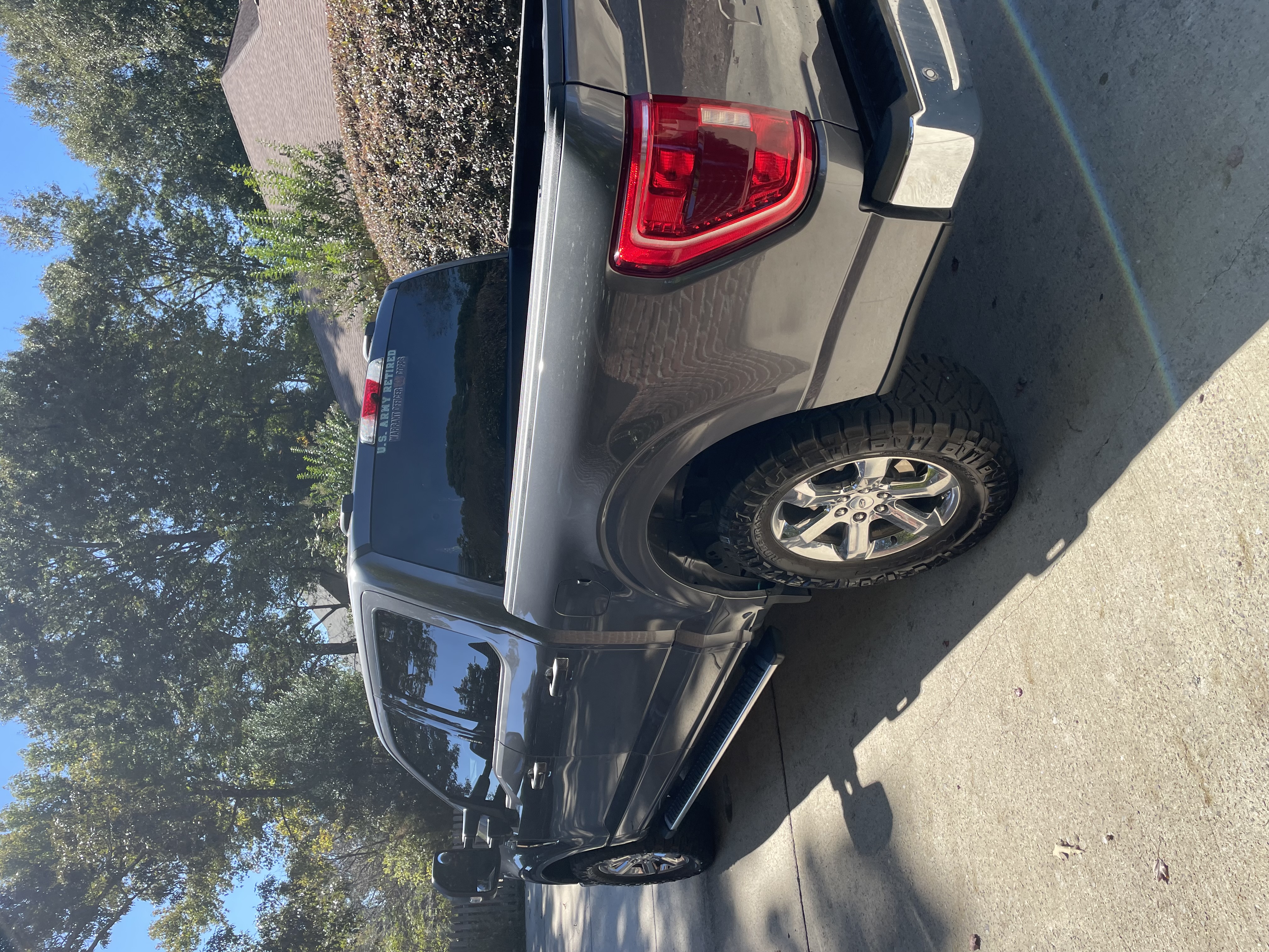 Used 2022 Ford F150 XLT w/ Equipment Group 302A High AWD/4WD image 6