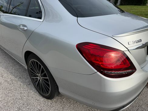 Used 2020 Mercedes-Benz C 300 Sedan image 11