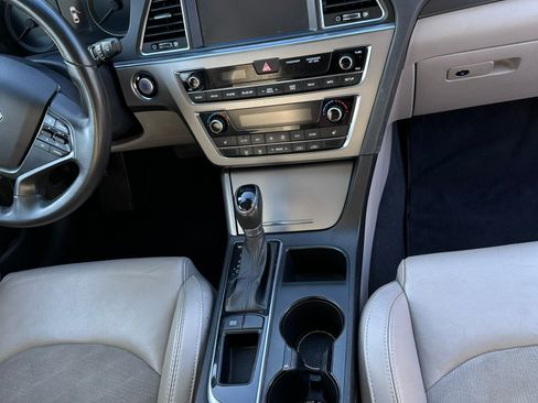 Used 2016 Hyundai Sonata Sport w/ Option Group 03 image 6
