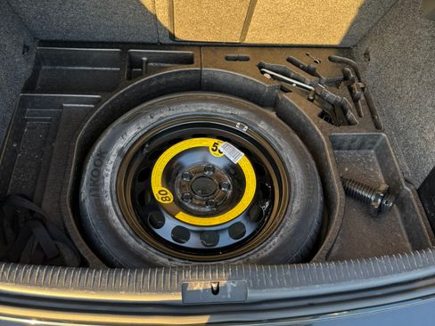 Used 2013 Volkswagen GTI Autobahn image 20