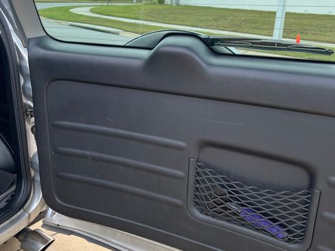 Used 2005 Toyota RAV4 4WD image 20