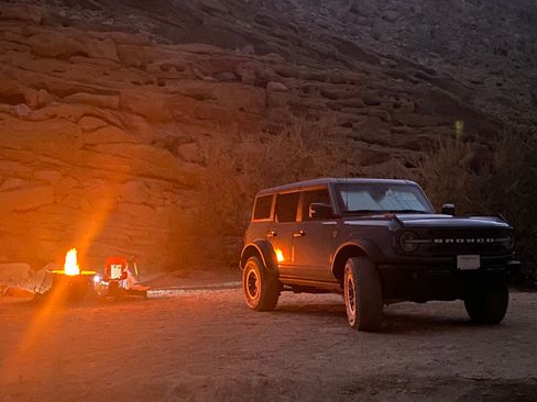 Used 2023 Ford Bronco Badlands image 5