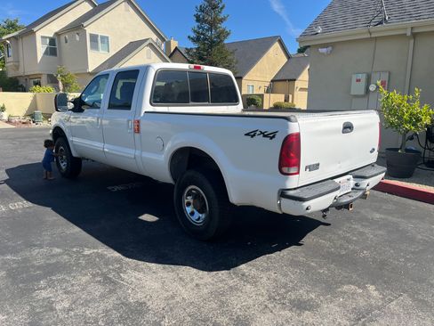 Used 2003 Ford F250 XLT AWD/4WD image 5