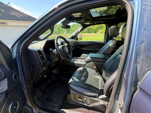 Used 2019 Ford Expedition Max Limited w/ Equipment Group 302A AWD/4WD image 14