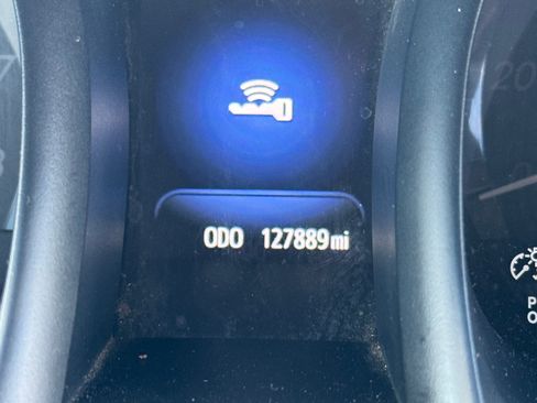 Used 2016 Toyota Avalon XLE image 1