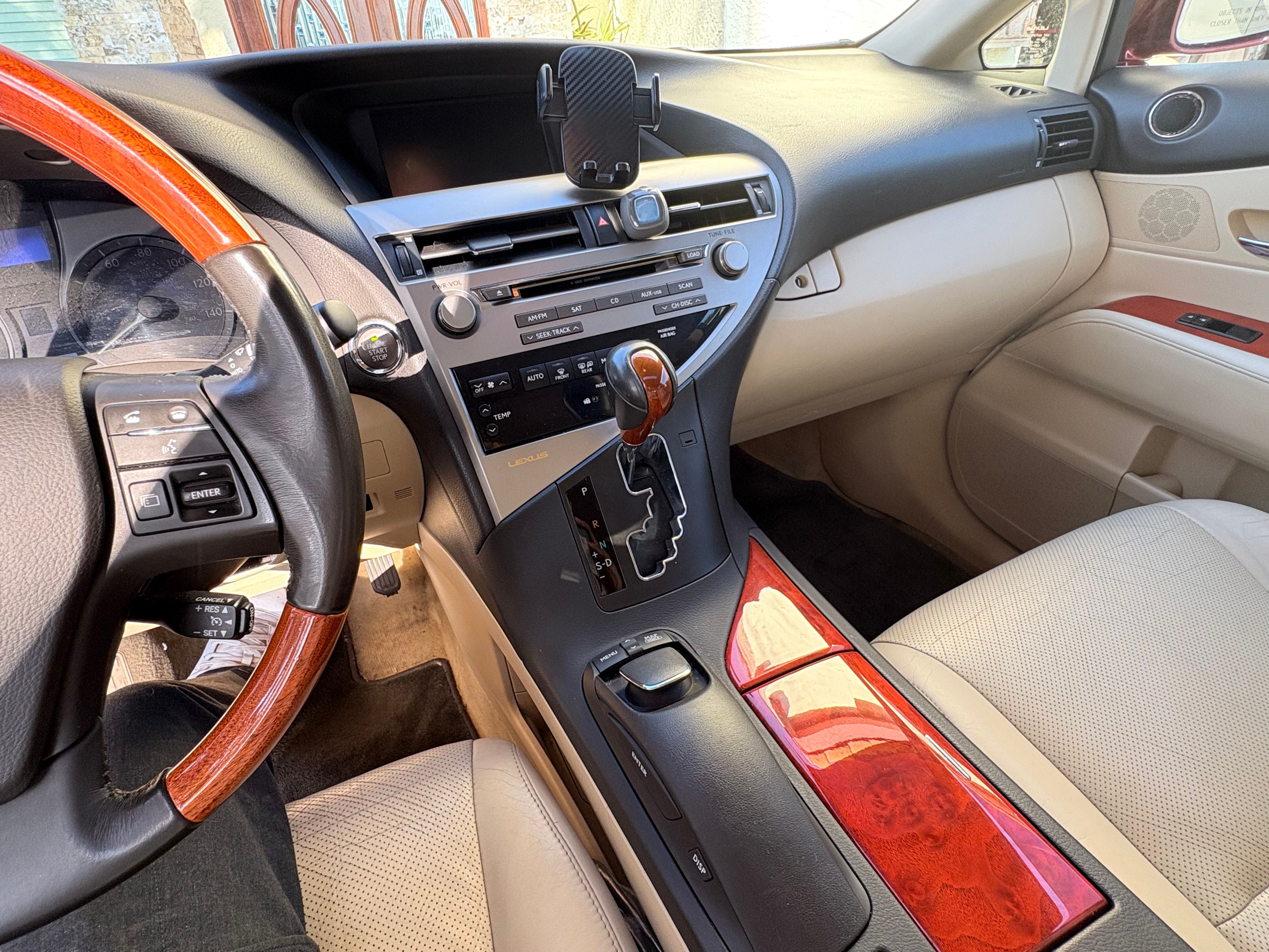 Used 2011 Lexus RX 350 AWD w/ Premium Pkg image 11