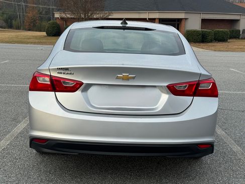 Used 2020 Chevrolet Malibu LS image 5